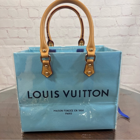 LOUIS VUITTON GIFT BAG wrapped in clear PVC limited edition desert theme - Picture 9 of 13